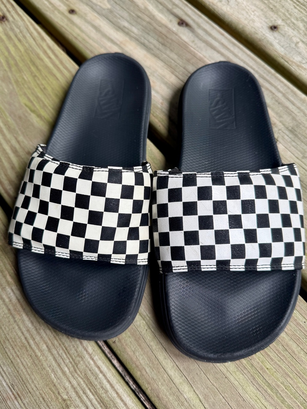 Vans classic Checkerboard Slide Sandals - Black & White size 6 Youth